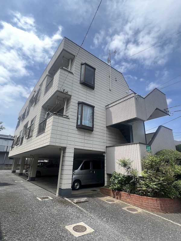 ハイツセイザン 外観