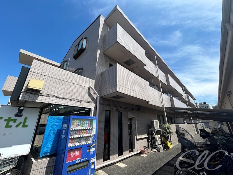 サニーフラッツ 外観
