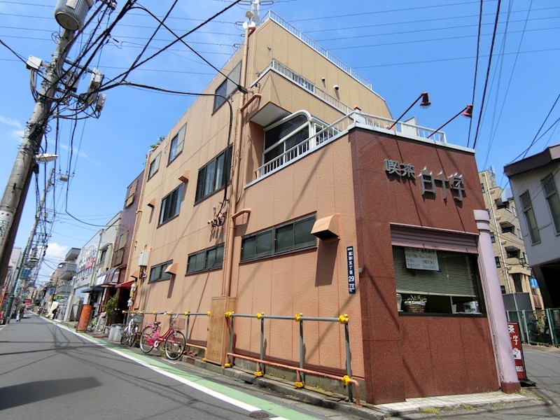 白十字ビル 外観