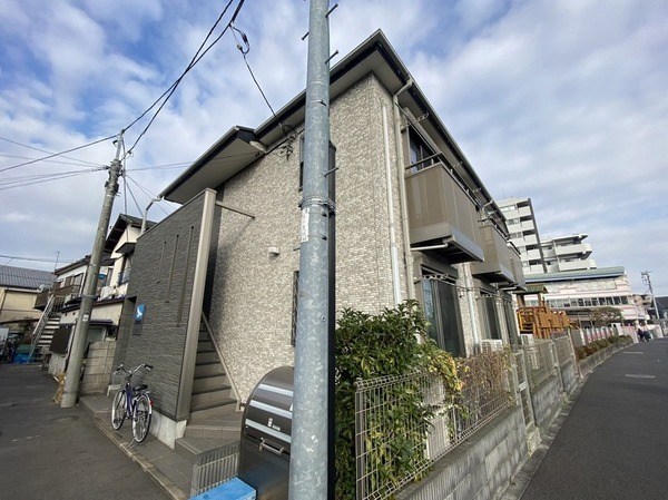 サンライズ西綾瀬 外観