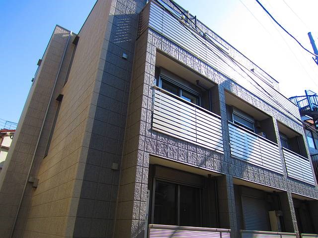 セレナー根岸  外観