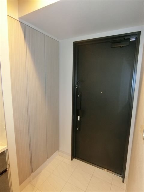 TRACK八丁堀 玄関
