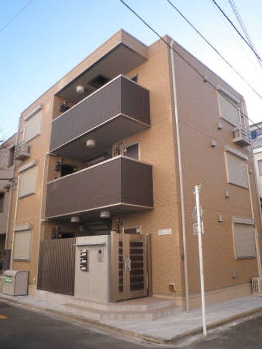 ファミーユ道灌山   外観