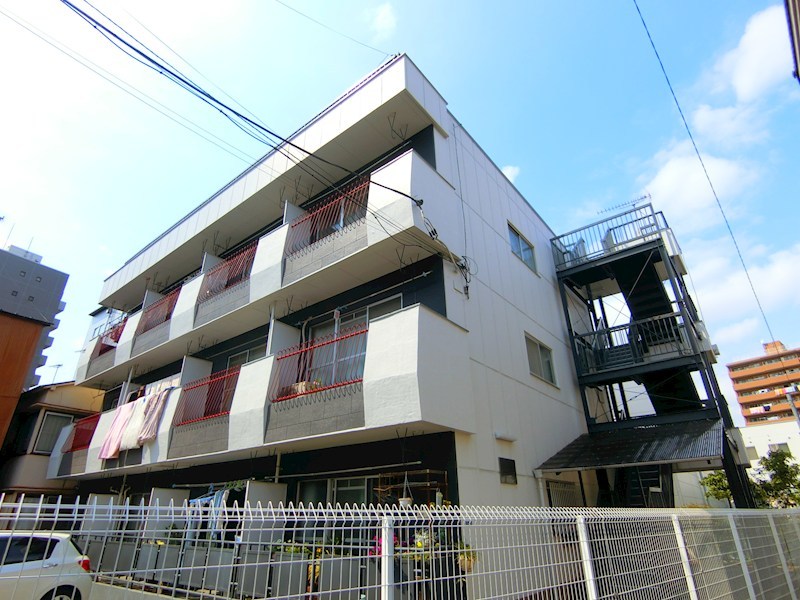川出マンション 外観