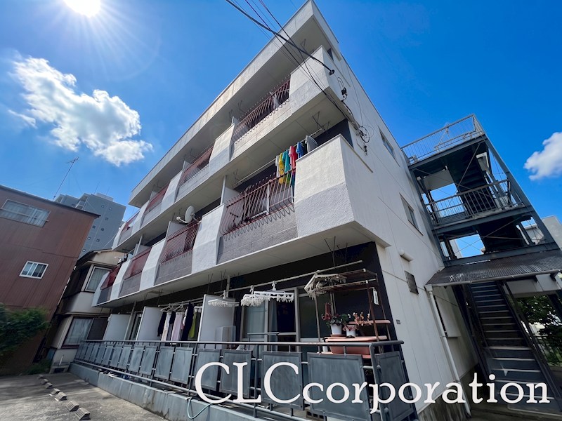 川出マンション 外観