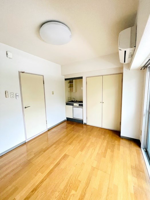 ロアデロア リビング