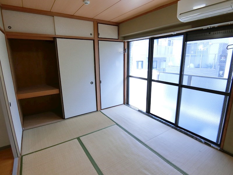 クレール山本 ベッドルーム