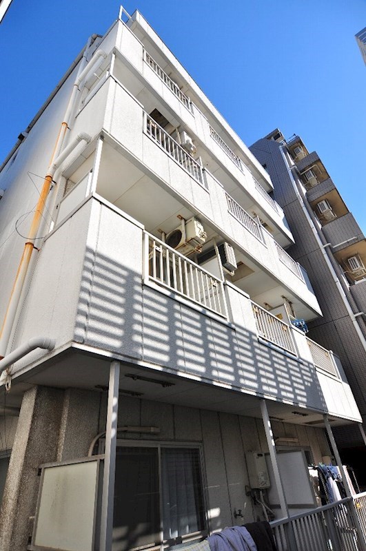 マンションビビット 202号室 外観