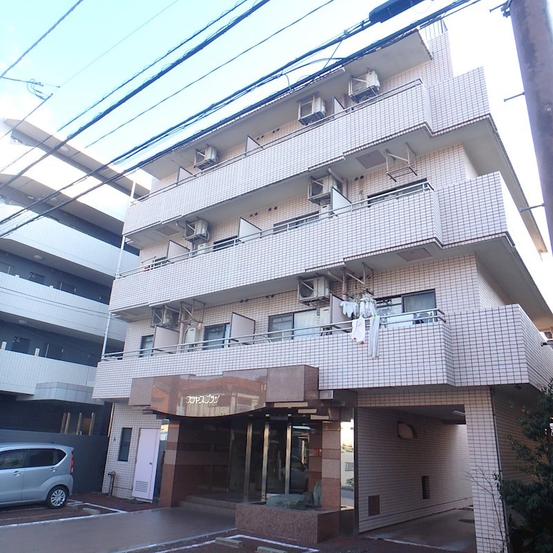 ウラヤスプラザ 外観