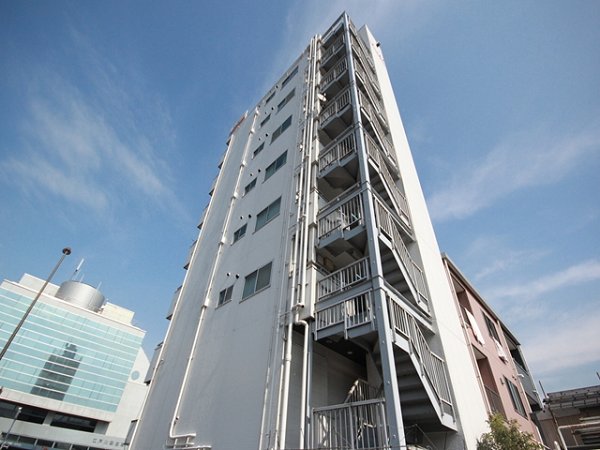 プラーズ小松川   外観