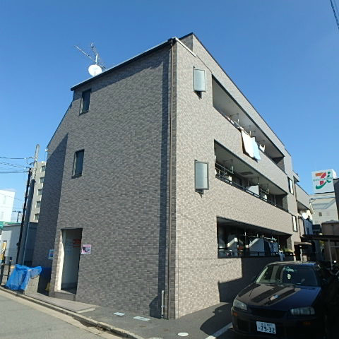 ファミーユコート恩田Ｂ棟 外観