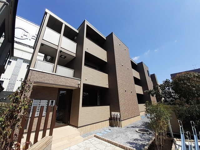 サン　シェイド　レジデンス 外観