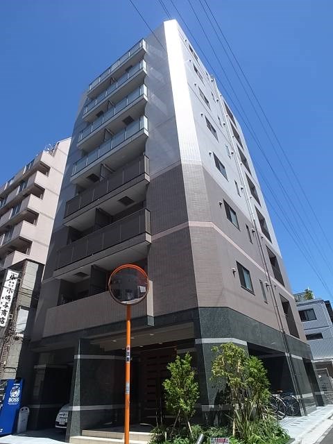ＧＲＥＥＮ ＬＡＶＲＡＳ 外観