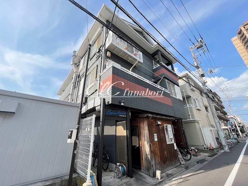キャビンクルーズ 外観