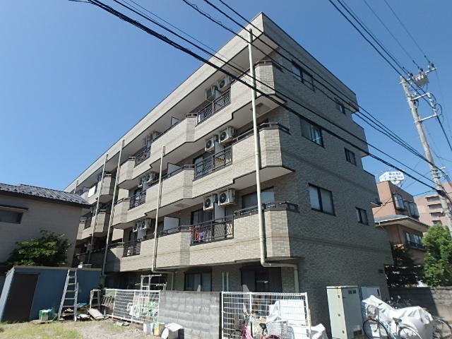 カーサデフローラⅡ 外観