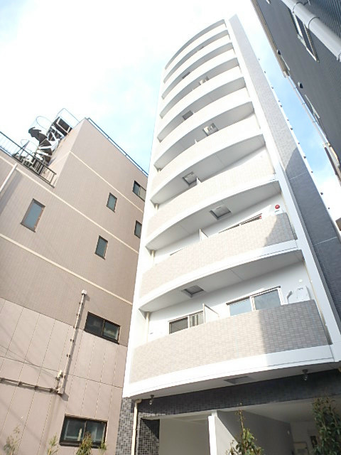 リブリ・First  502号室 外観