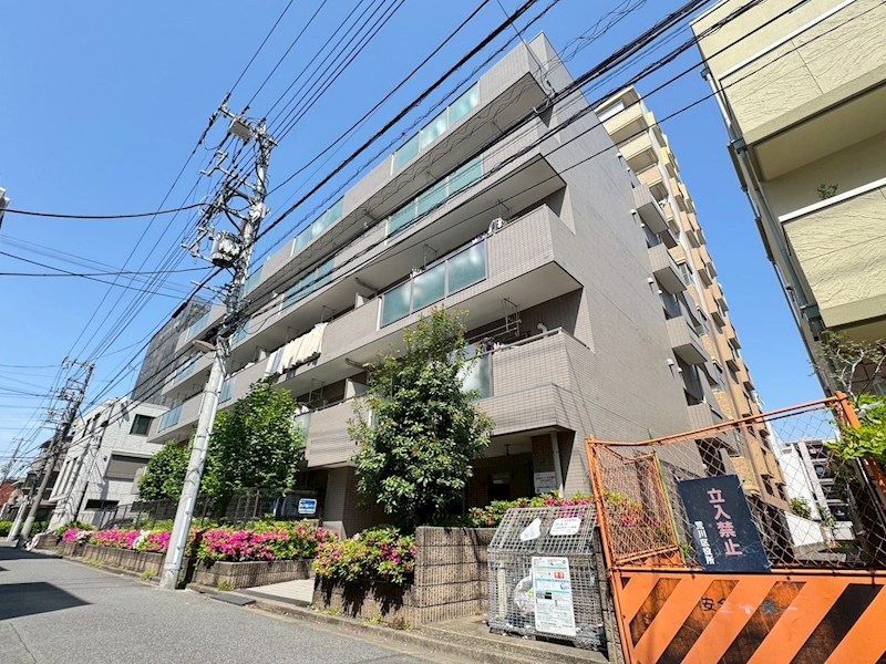 アルト   外観