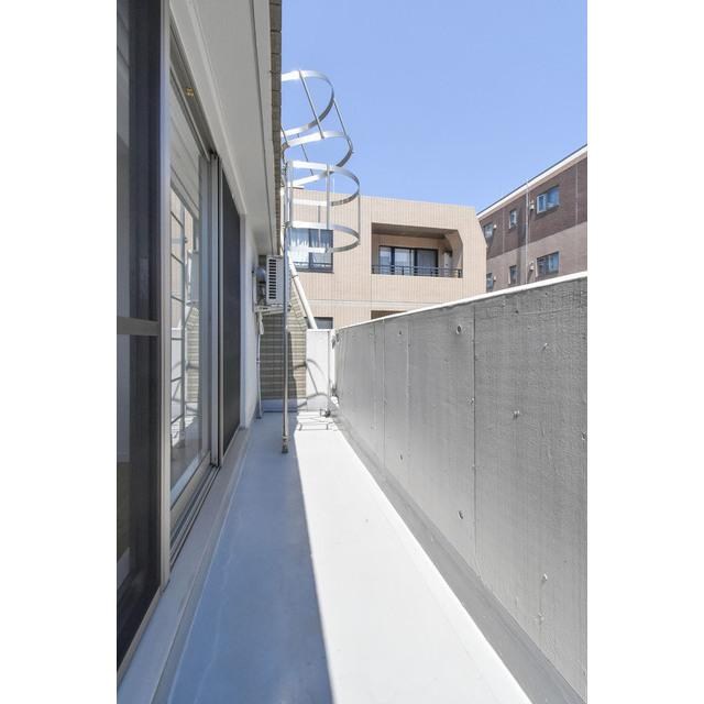 オーパスホームズ八丁堀（旧ＨＦ八丁堀レジデンスⅢ） ベランダ