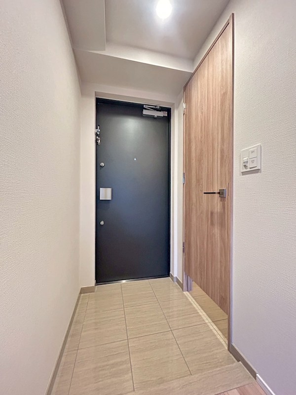 プレディアコート西葛西 玄関