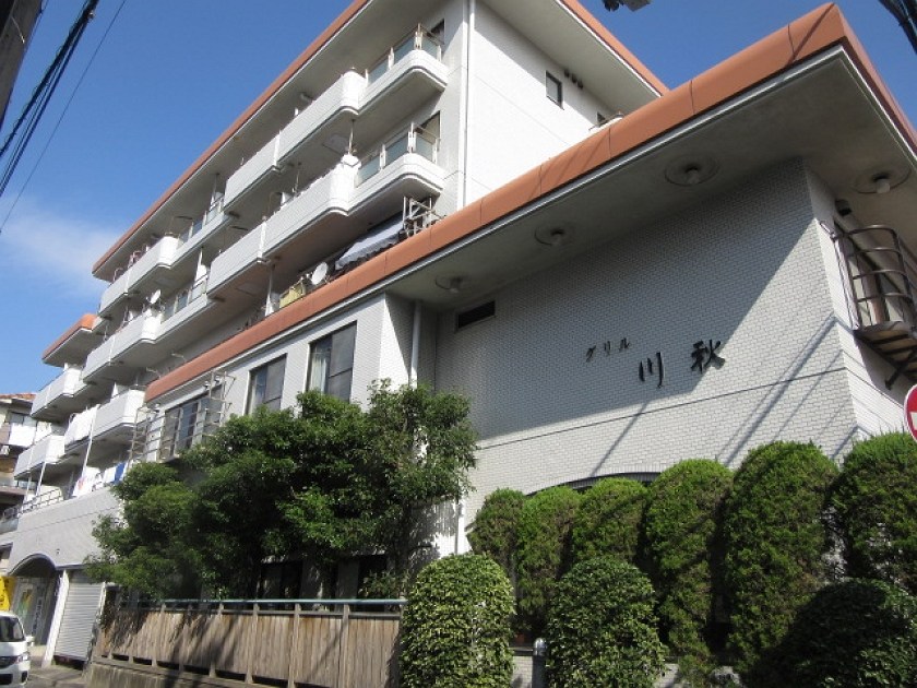 グランドール川秋 304号室 外観