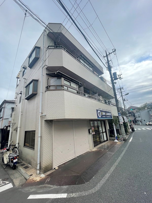 シャトルナガシマ 外観