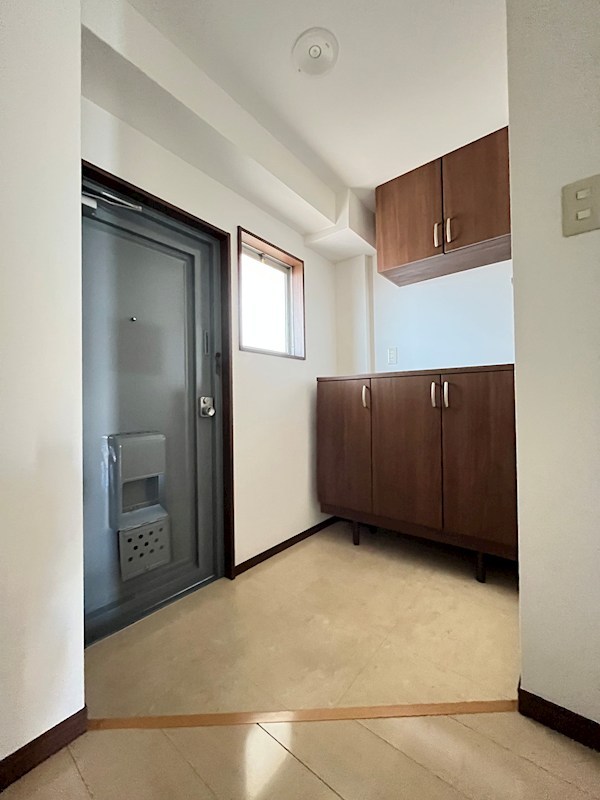 サニーコーポラス 玄関