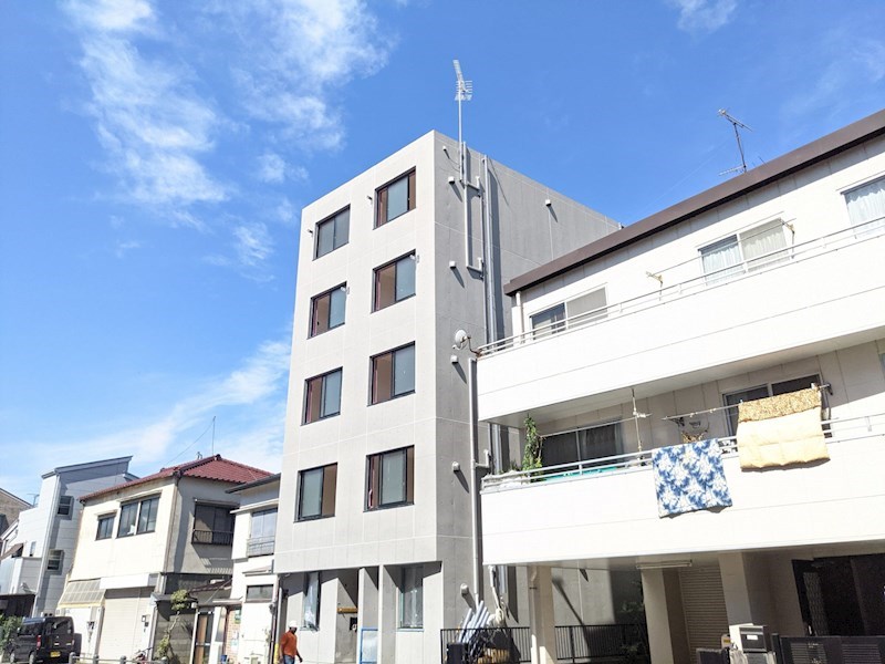 Cross　Gray町屋 外観