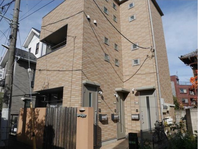 ラ　ポリテス 外観