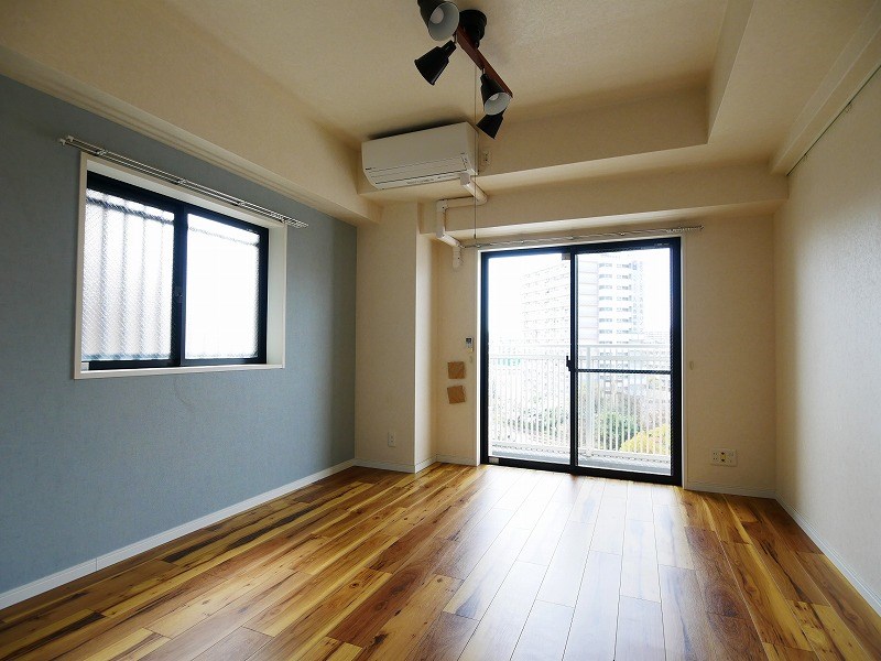 ウエストヴァイン  リビング