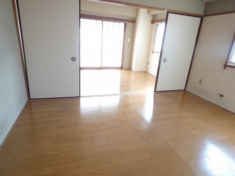 日本象牙会館 リビング