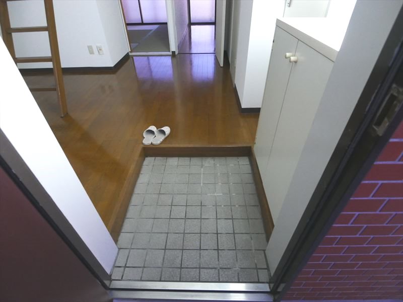 マンションサトウ  玄関