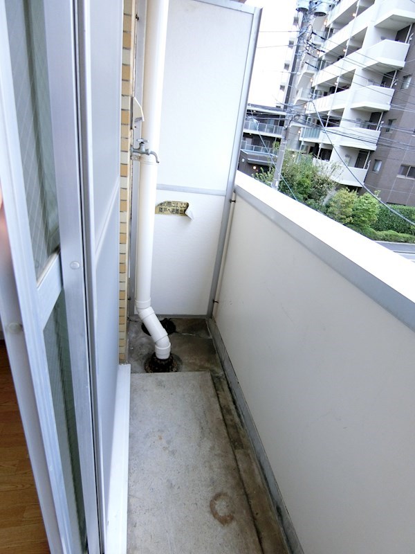 クリアメゾン王子神谷 ベランダ