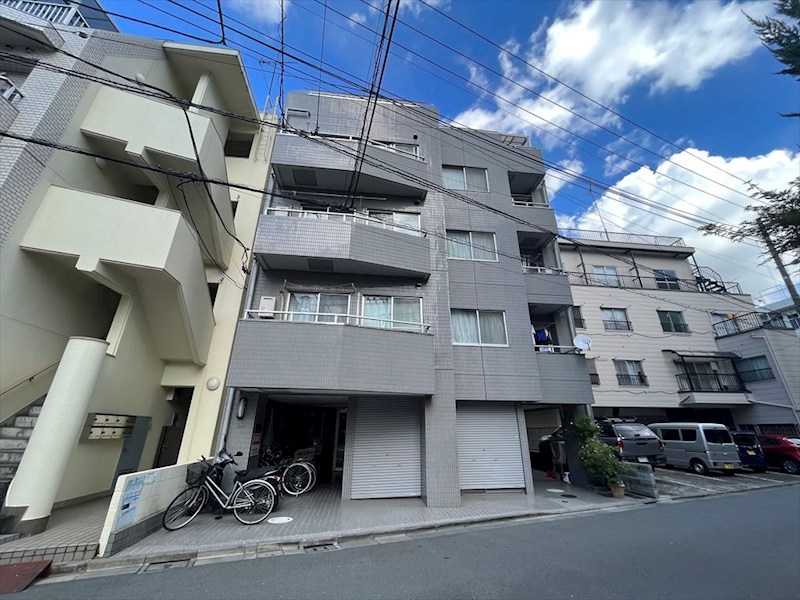 アスタリスク 外観