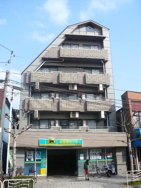 スリーリバーハイツ 外観