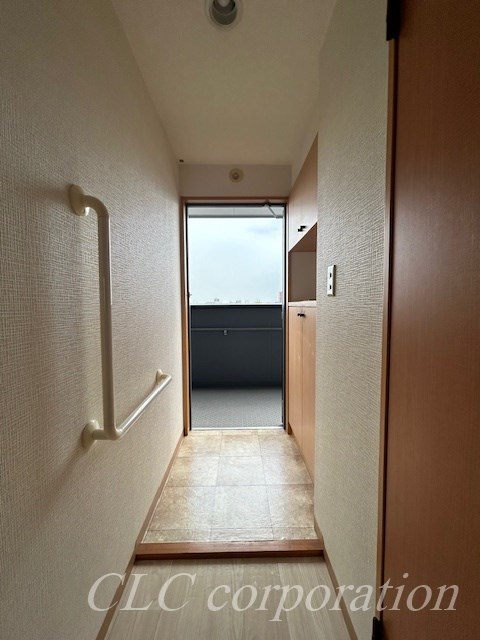 クレセール 玄関