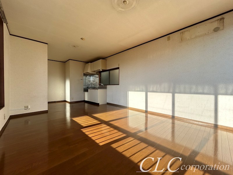 コーポアイワ リビング