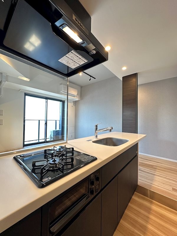 ZOOM神田 キッチン