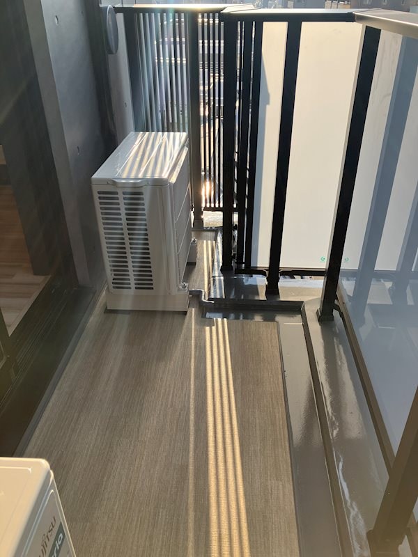 ZOOM神田 ベランダ