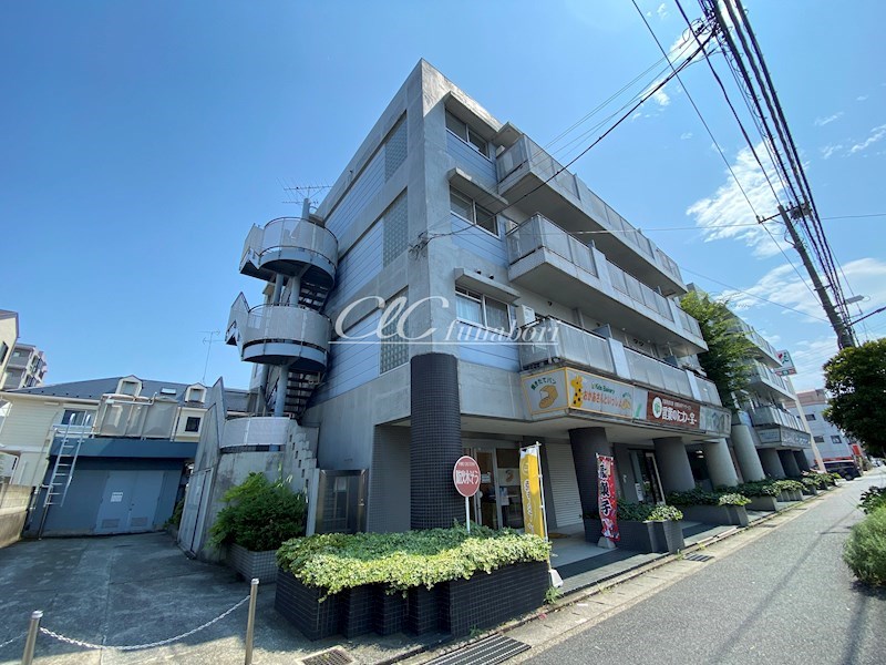 安田ビル 303号室 外観