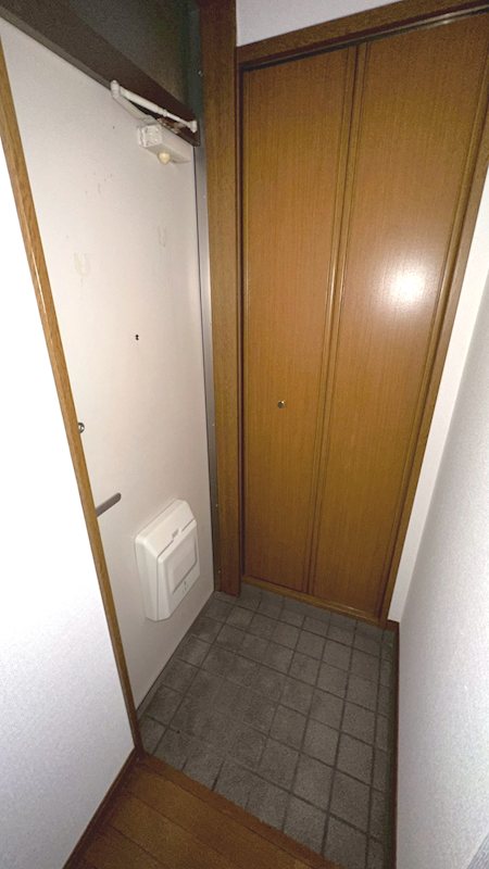 ベルメゾン富浜 玄関