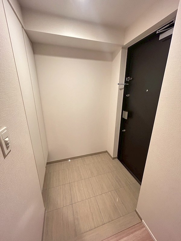 プレディアコート西葛西 玄関