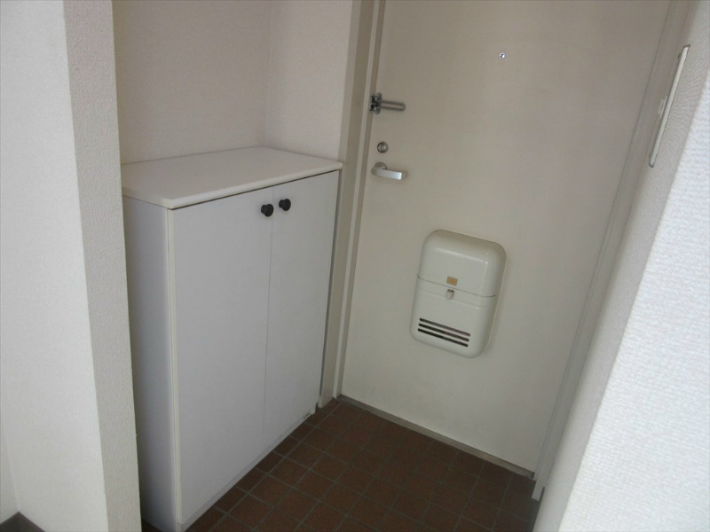 パールハイツ田上 玄関