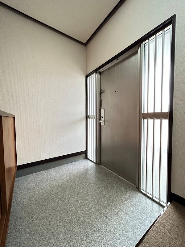 佐藤マンション  玄関