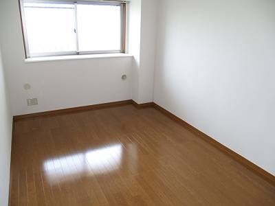 アウラ10 ベッドルーム