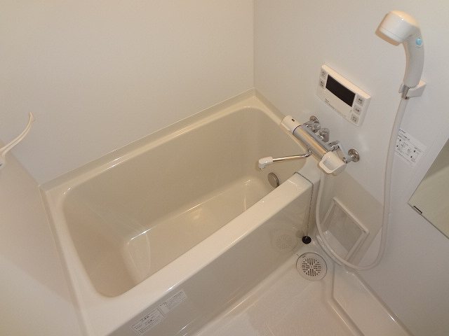 グランデュール・ボヌール 風呂画像