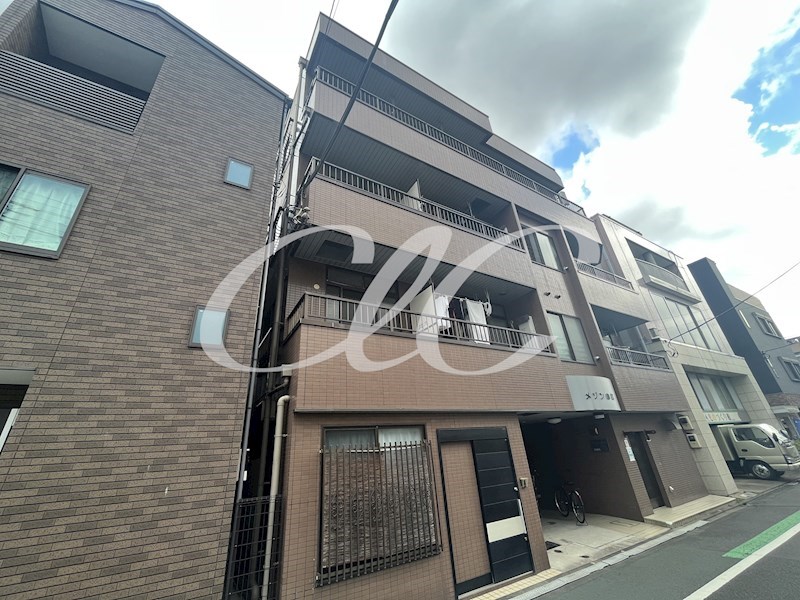 メゾン由紀   外観
