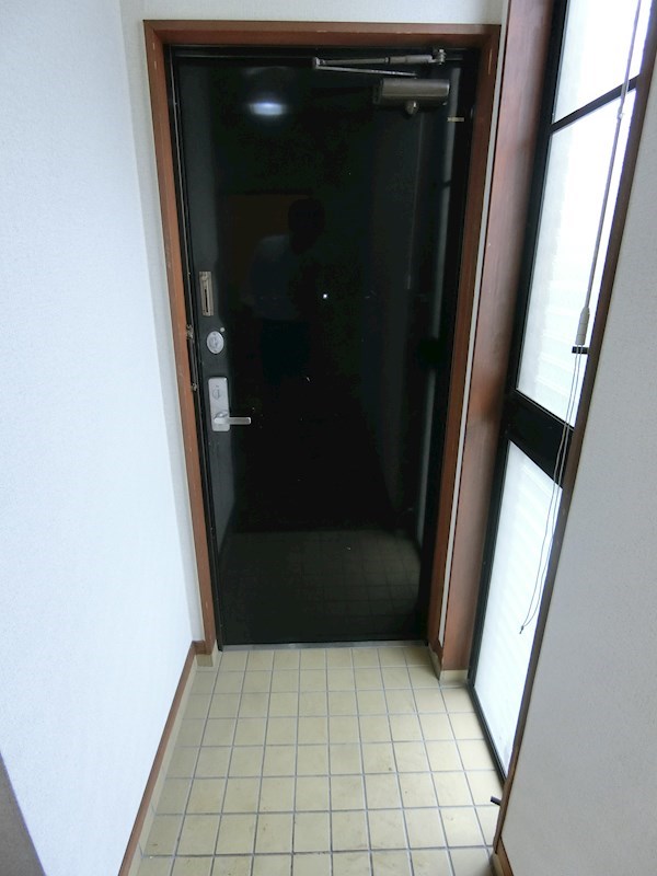 チャチャ 玄関