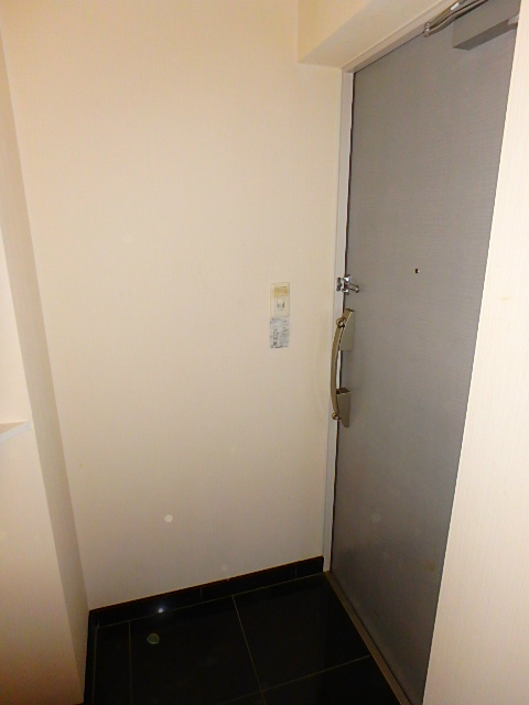 トランシエール小岩   玄関