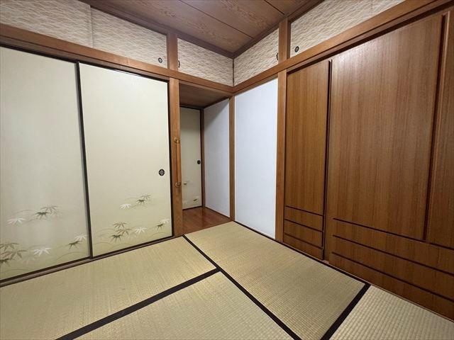 高木ビル ベッドルーム