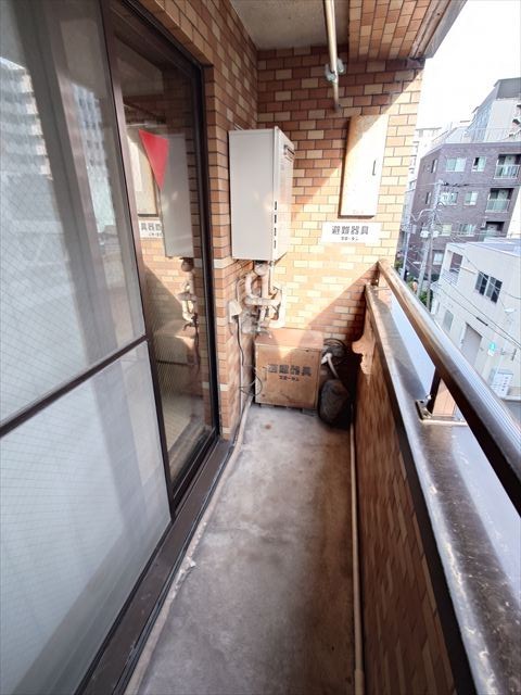 高木ビル ベランダ